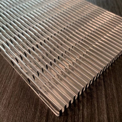 ปีกเครื่องเย็นอากาศ microchannel ท่อแบนปีกแผ่นอัลลูมิเนียม heatsink เครื่องแลกเปลี่ยนความร้อนชิ้นส่วนที่กําหนดเองสําหรับเครื่องระบายอากาศ